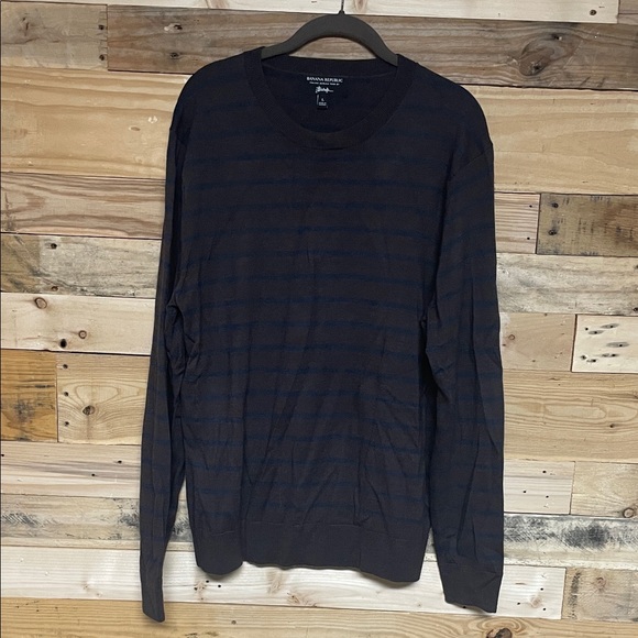 Banana Republic size Large Brown with Navy Striped Italian Merino Yarn Sweater
